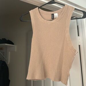 H&M Ribbed Beige Crop Top